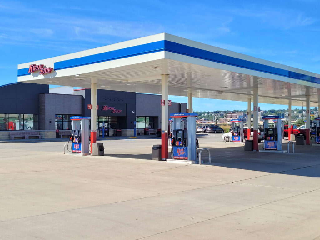 Kwik Stop 16th Street location in Dubuque, Iowa